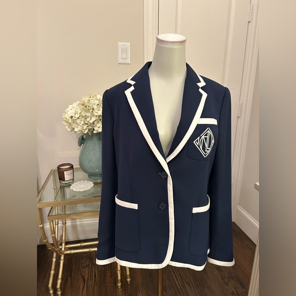Lauren Ralph Lauren Two-Tone Georgette Blazer
YY3 - Picture 4 of 7